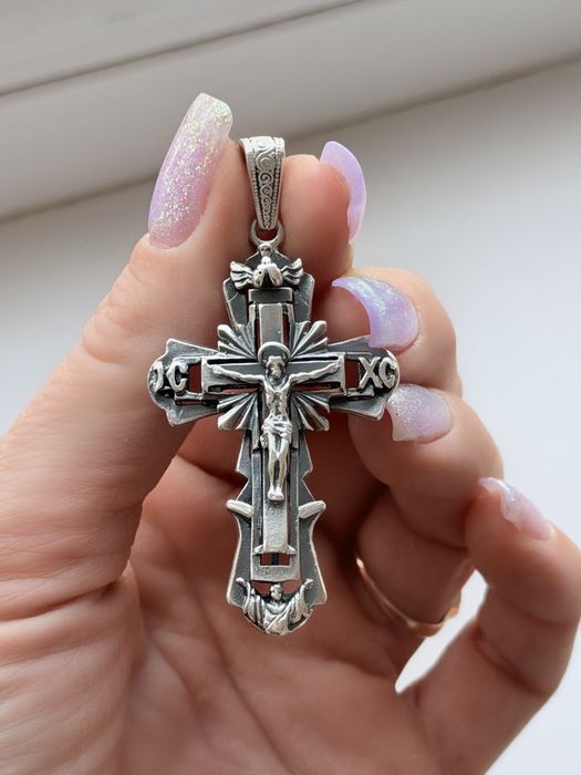 Серебряный крест 925 пробы продам