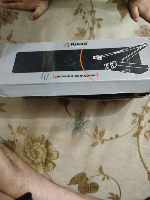 Продам доводчик дверной