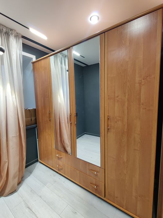 Продам шкаф для вещей