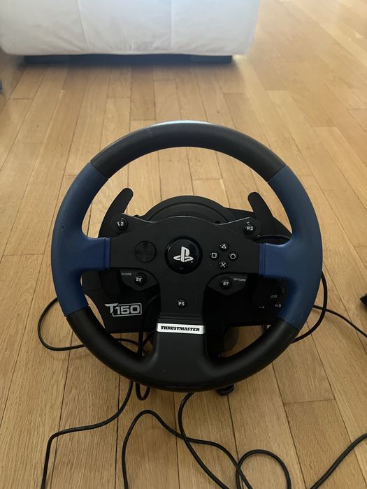 Volan Thrustmaster T150