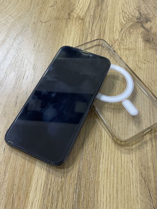 Srochna iphone 11 pro sotiladi