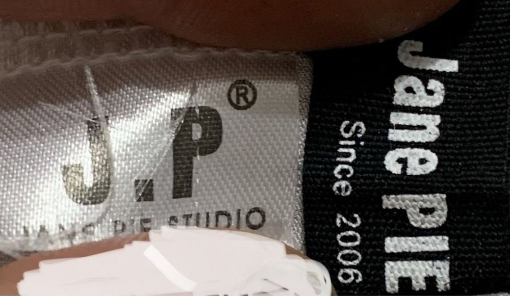 Продам платья, одевала 1 раз, качество отличное