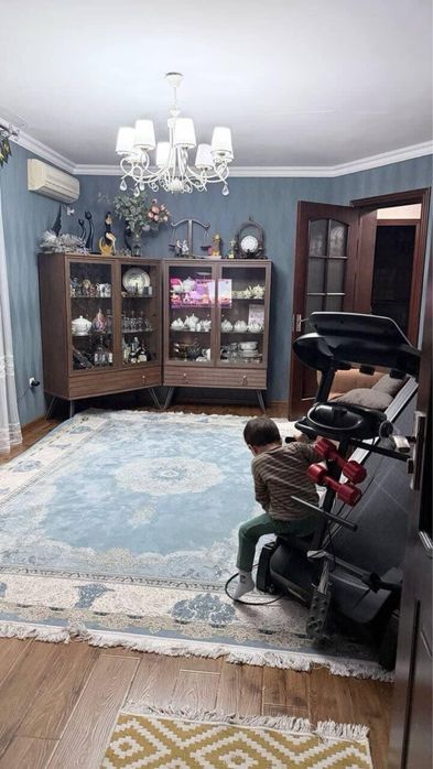 Продается 3 комнатная Чиланзар 1