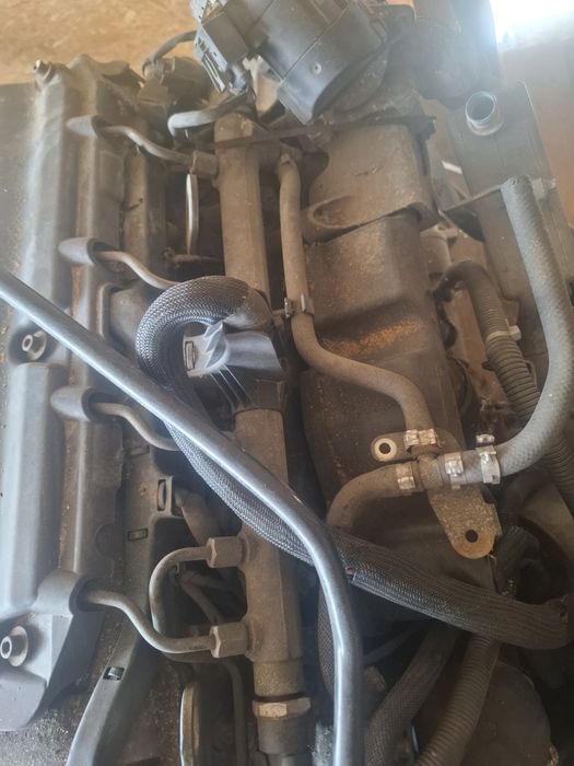 Vând motor mercedes vito 2.2 177 cp Avem TOATĂ GAMA MERCEDES: C-Class w203-w204,e-class w211-w212,cls c218-c219, vito w-639 sprinter w901-w905