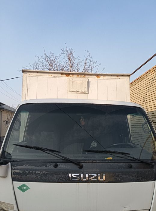 Isuzu zavatiskoy bort