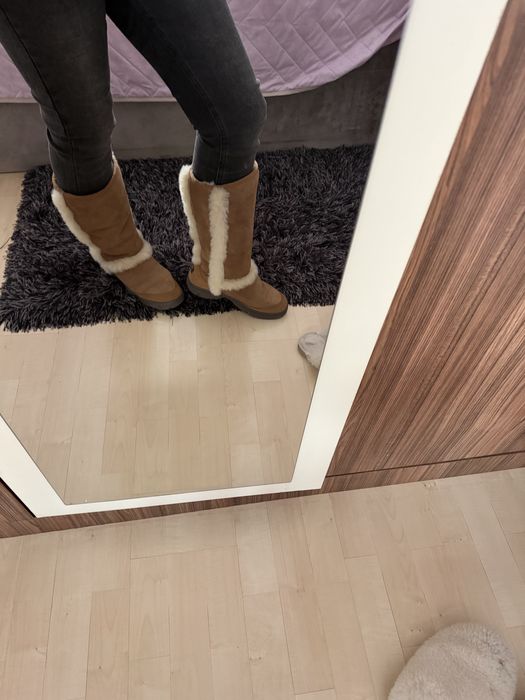 Оригинални ботуши UGG