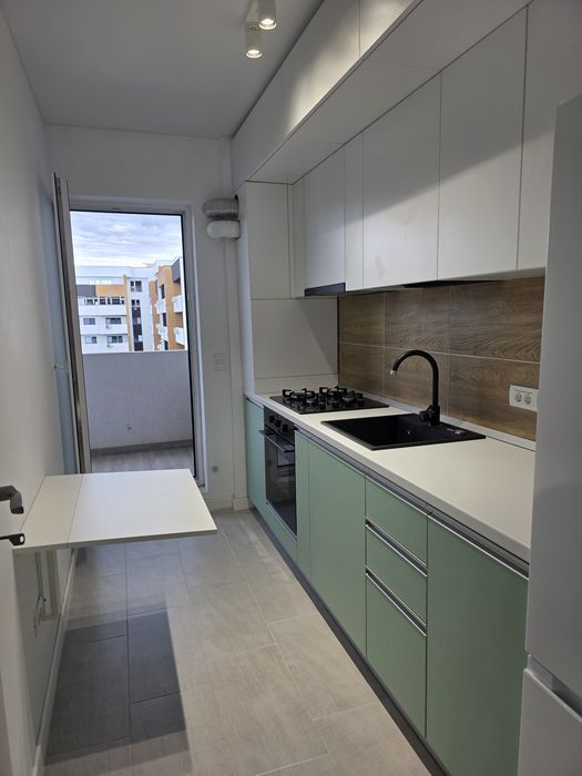 Inchriez garsoniera in bloc nou