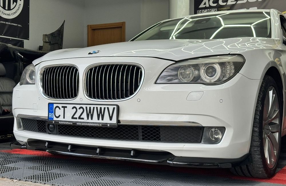 Spoiler fusta lip bara fata BMW Seria 7 F01 Non Facelift negru lucios