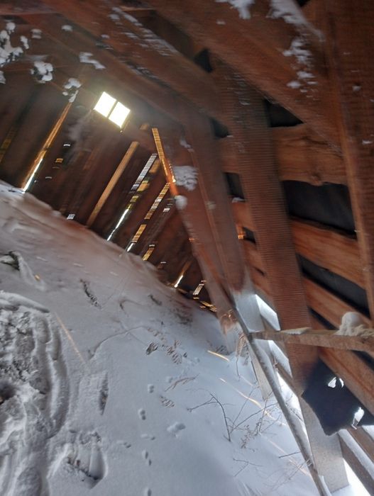 Продам дом на разбор.