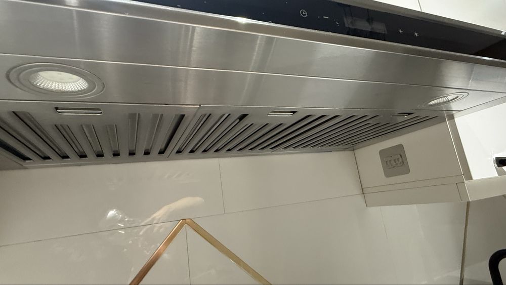 Продам вытяжку гудвелл