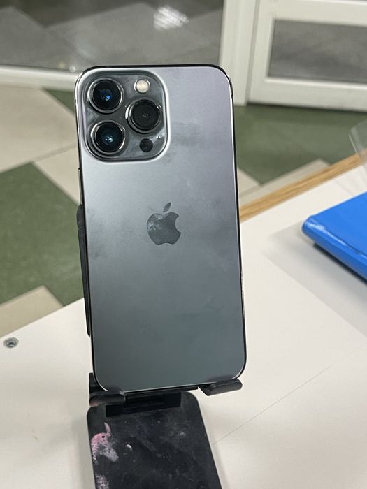 Продам Iphone 13 pro 256gb
