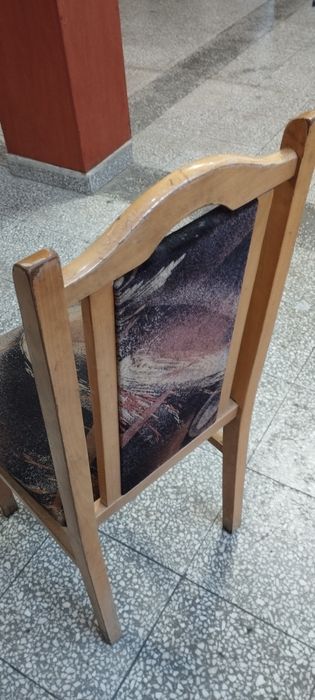 Дървени трапезни столове