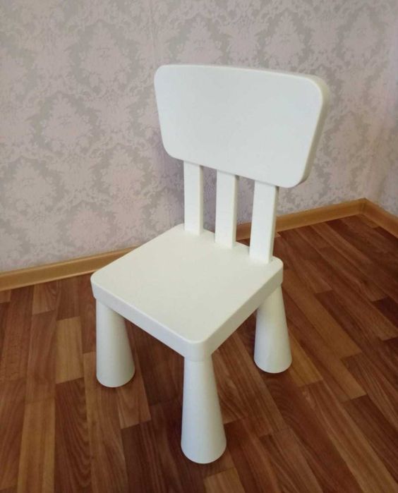 Стульчик IKEA  маммут