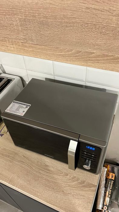 Микроволновка Samsung