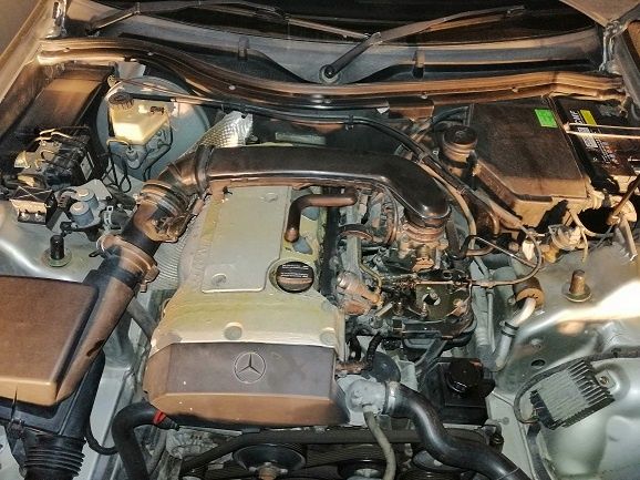 Двигатель M111 E20  2.0  литра на Mercedes Benz