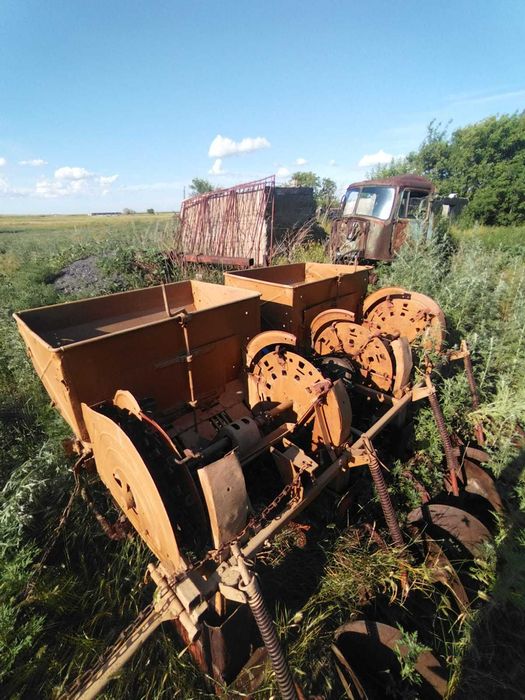 Картофелесажалка