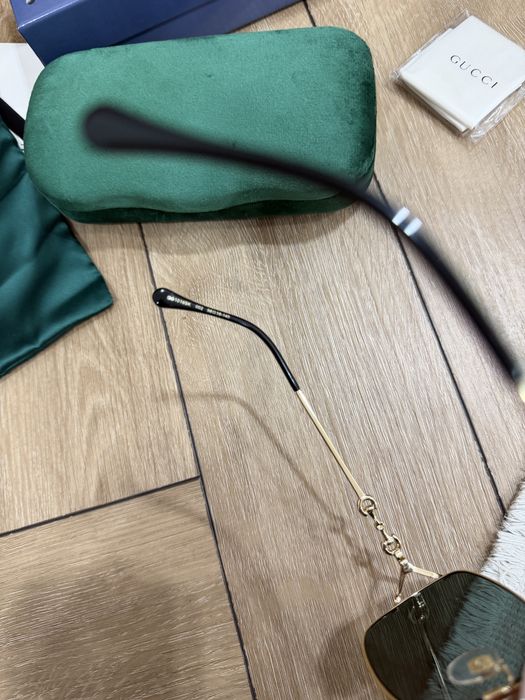 Солнцезащитные очки Gucci