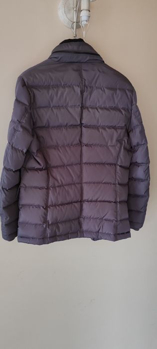 Vând geaca iarna cu pene ceruti