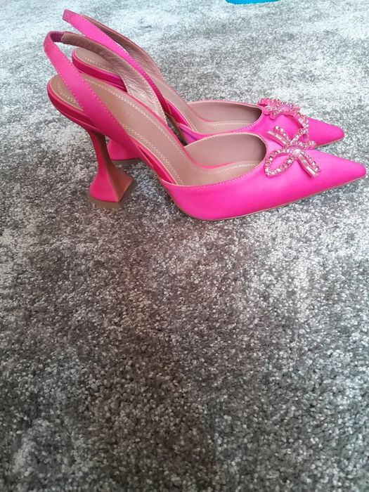 Amina Muaddi сандали