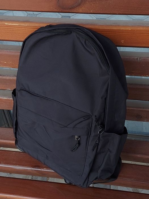 Рюкзак черный базовый