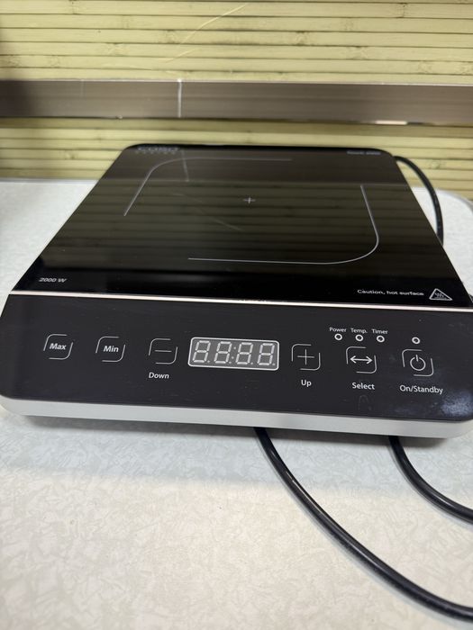 Индукционен котлон Caso 2000w