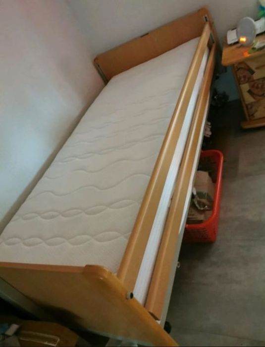 Pat electric pentru persoane cu dizabilitatii 
Are dife