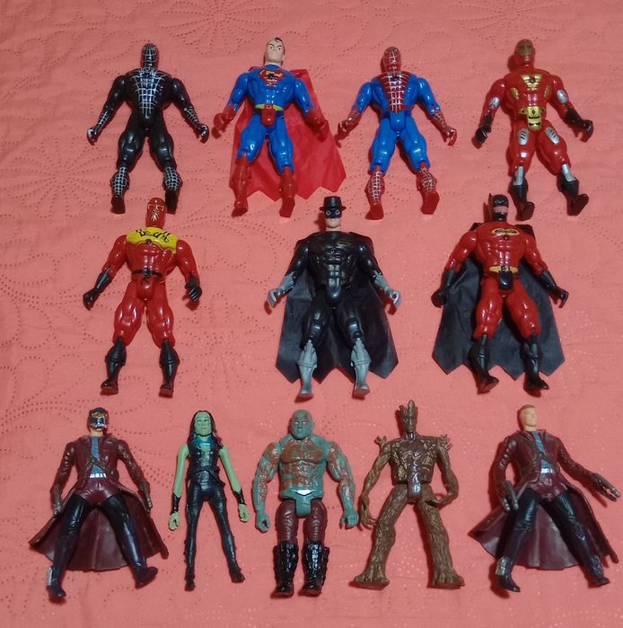 Castel plastic 39,5 cm.