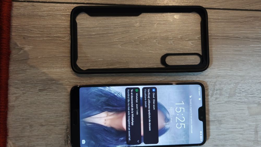 Huawei P20pro, sticla spate spartata