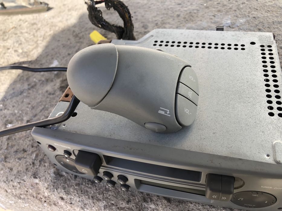 Радио касетофон за Рено