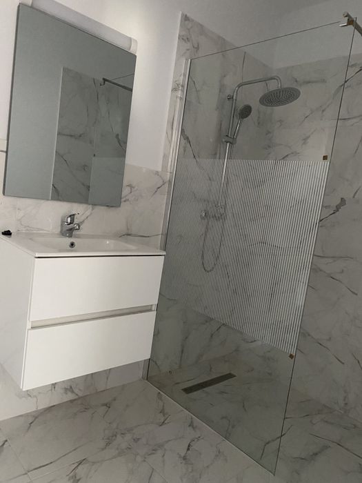 Apartamentul nou zona Arex