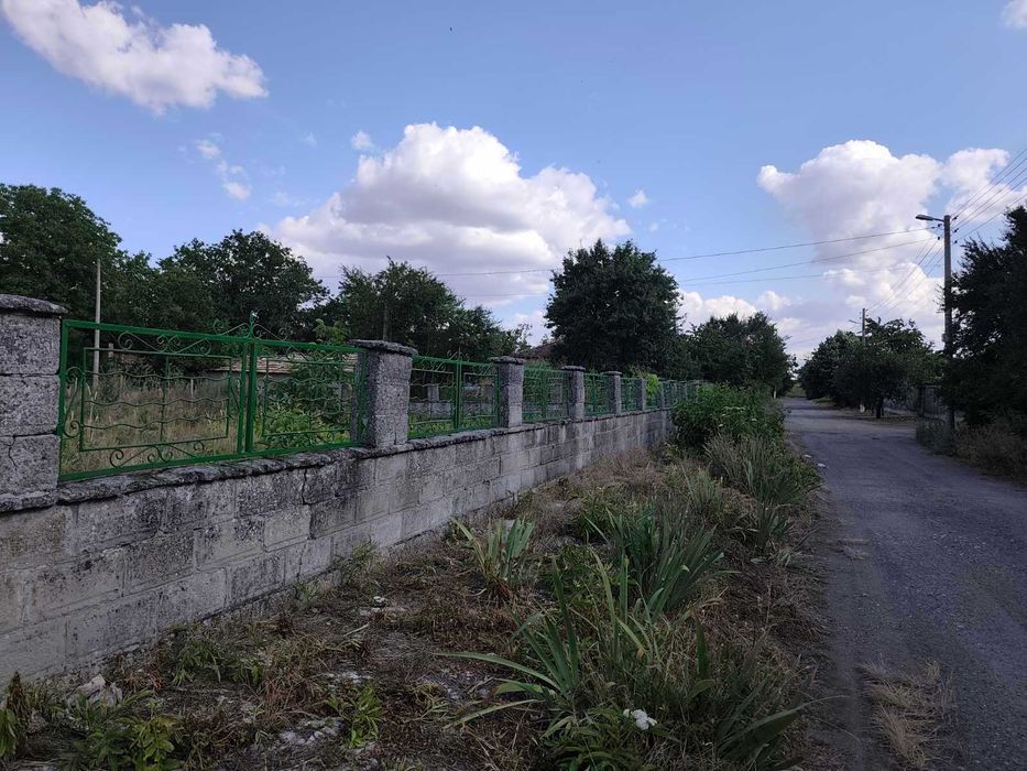 Реновирана къща в Дъбовик
