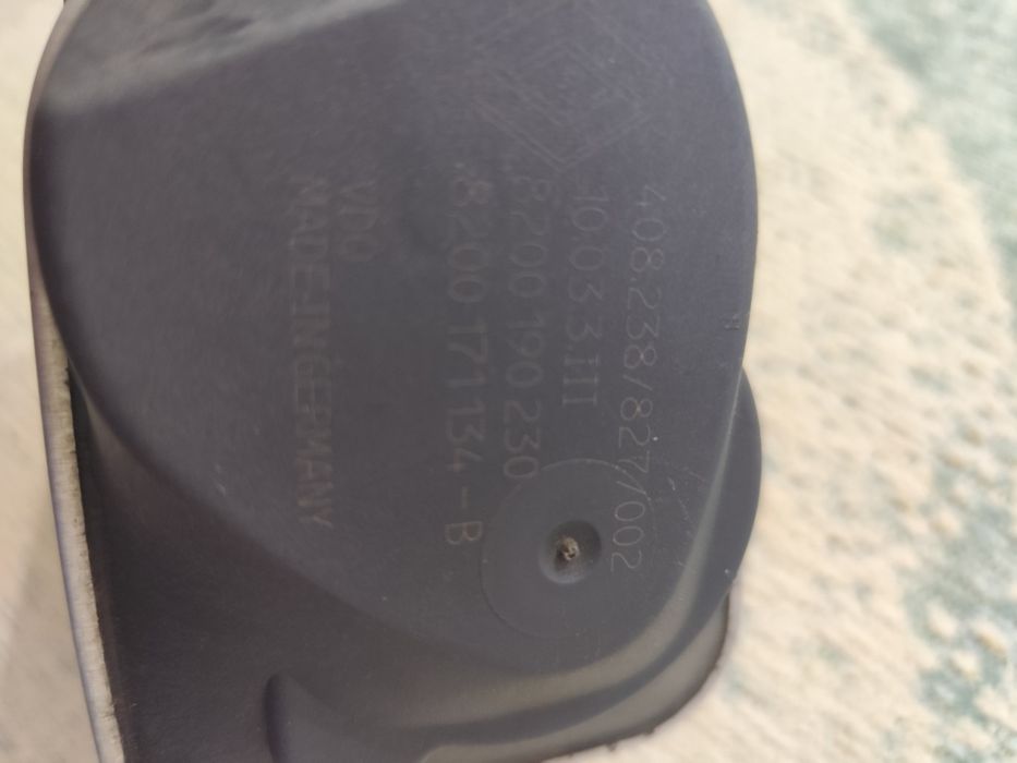 Clapeta accelerație