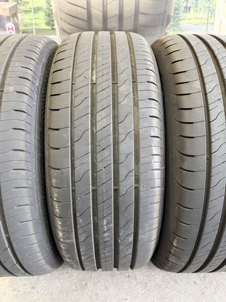 215/55/17 GOODYEAR 4бр