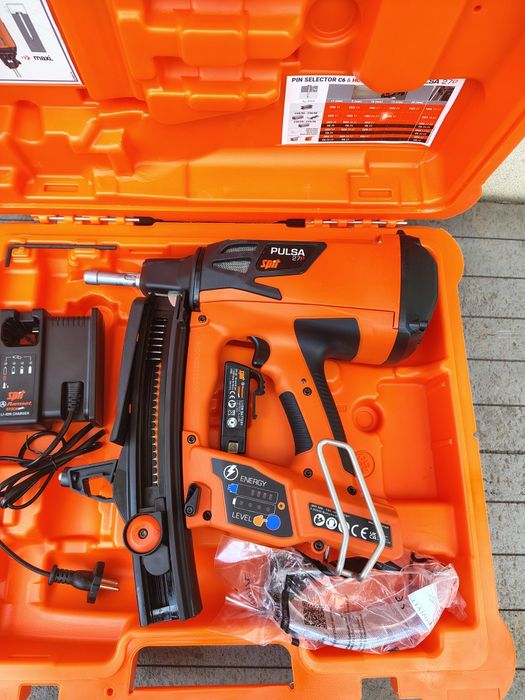 Pistol cuie beton spit pulsa 27p. Impecabil. An 2025