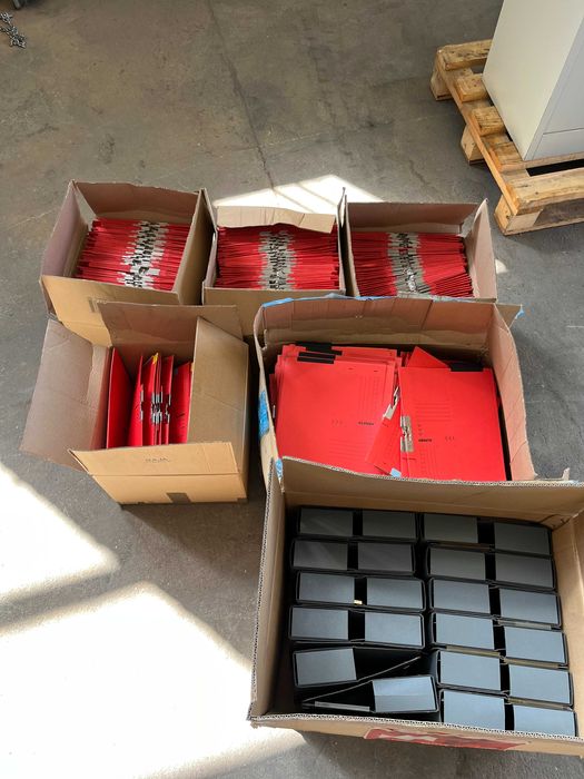 Jalema офис шкаф за документи с висящи папки + 300-400 папки