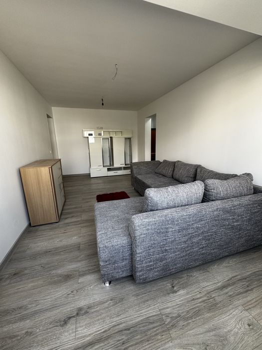 Apartament 3 camere de vânzare – Breaza de Sus, Prahova – 73.000 € (negociabil)