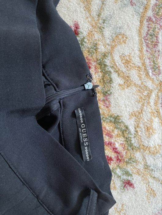 Pantaloni scurti Guess cu talie inalta de stofa