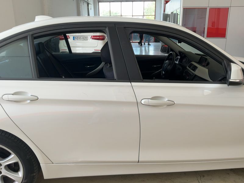 BMW 3er 318d 2014