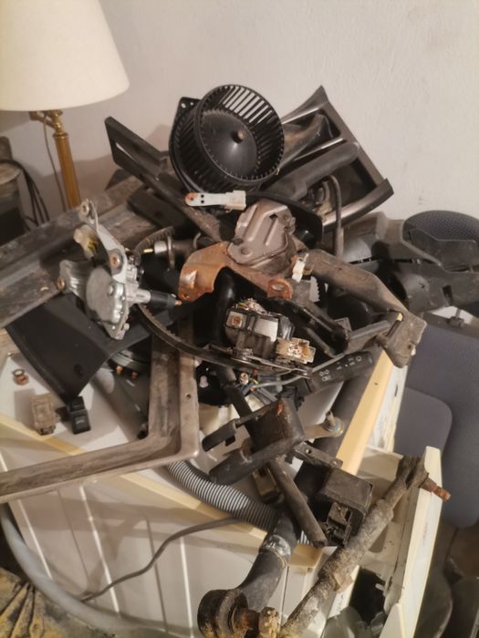 Части за нисан терано 2.7