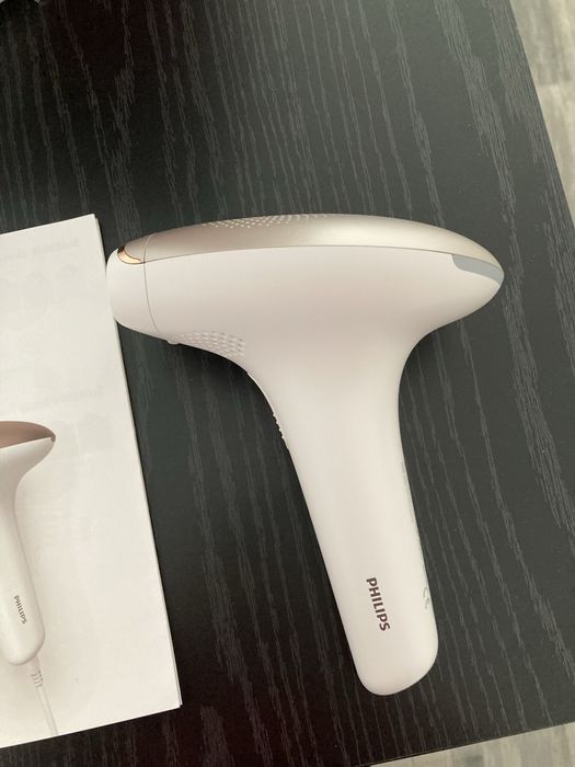 Philips Lumea SC1999 epilator