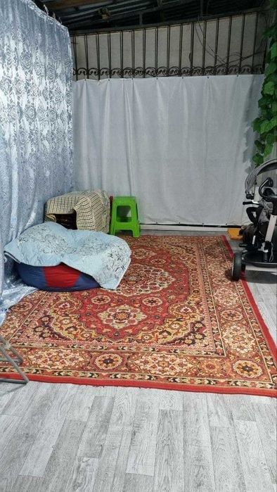Юнусабад11, 4/1/4, Раздельная НеТорец 81м2,Ипотека Да, Парковка+Огород