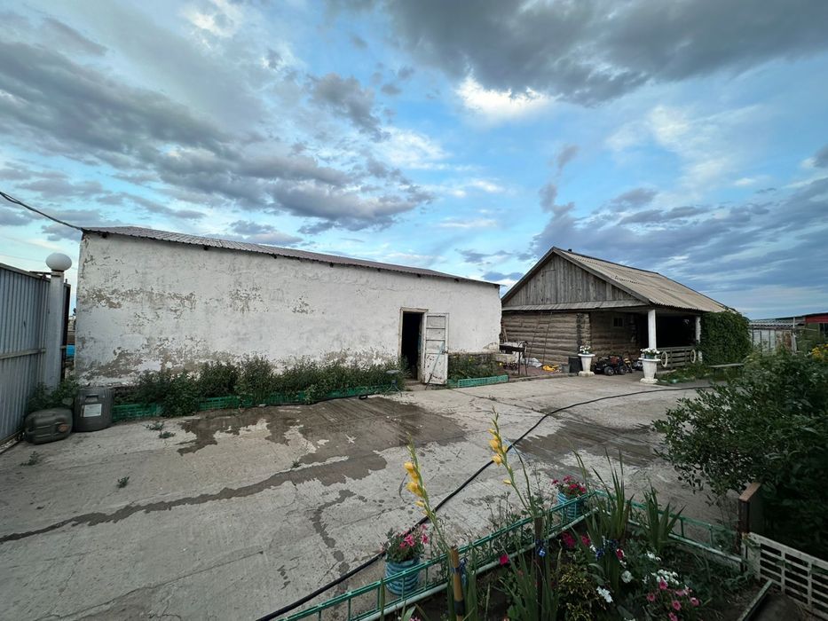 Продам ,Частный дом  со всеми условиями и удобствами.!