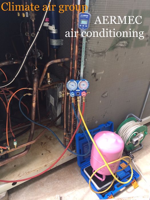 Ремонт: Холодильников морозильных камер витрин