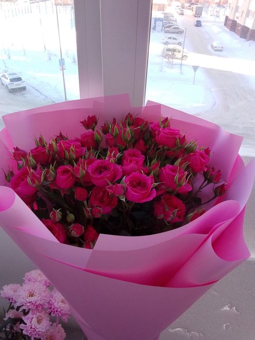 Букет из 5 кустовых роз)