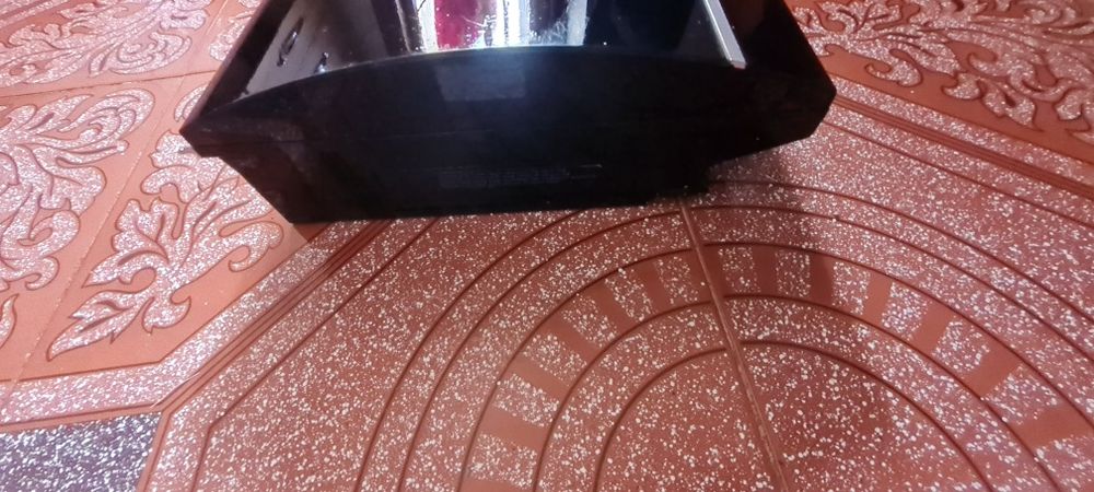 M ps3 cu defect  150 lei +2 manete