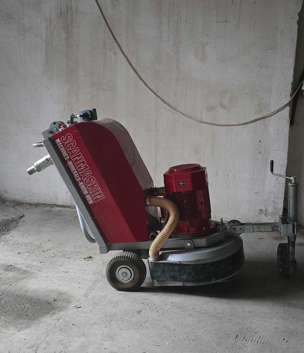 Slefuitor pardoseli beton Skanmaskin 700 rc  avans automat si variator