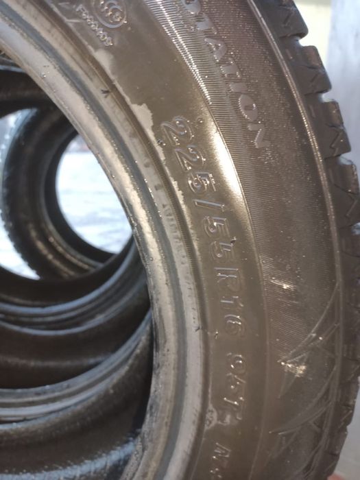 Продаю шины. Торг уместен