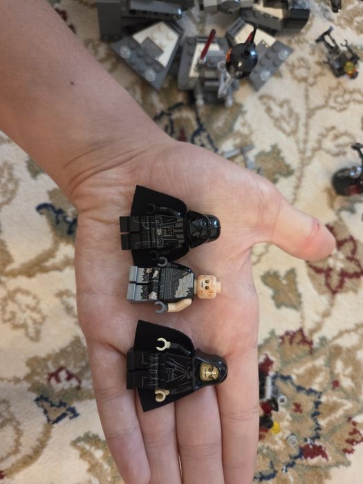 Vand Lego Star Wars 75183 in stare perfecta.