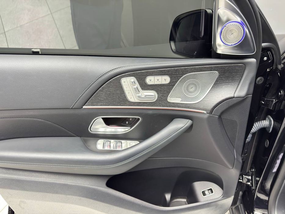 Продается Mercedes Benz GLE53 Amg