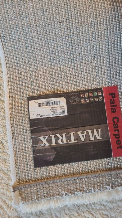 Vand covoare pufoase